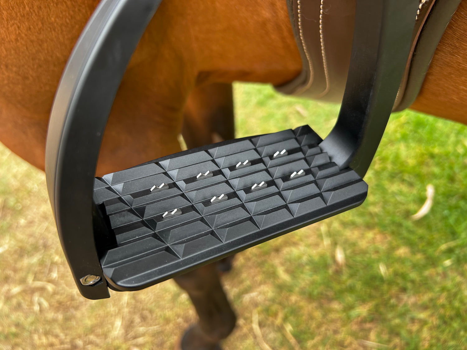 Safe Riding S-Light Stirrups