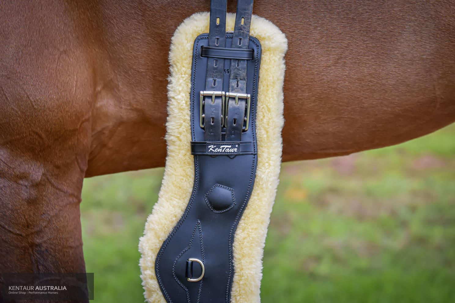 Kentaur ’Geneva’ Girth with Sheepskin Dressage Girth