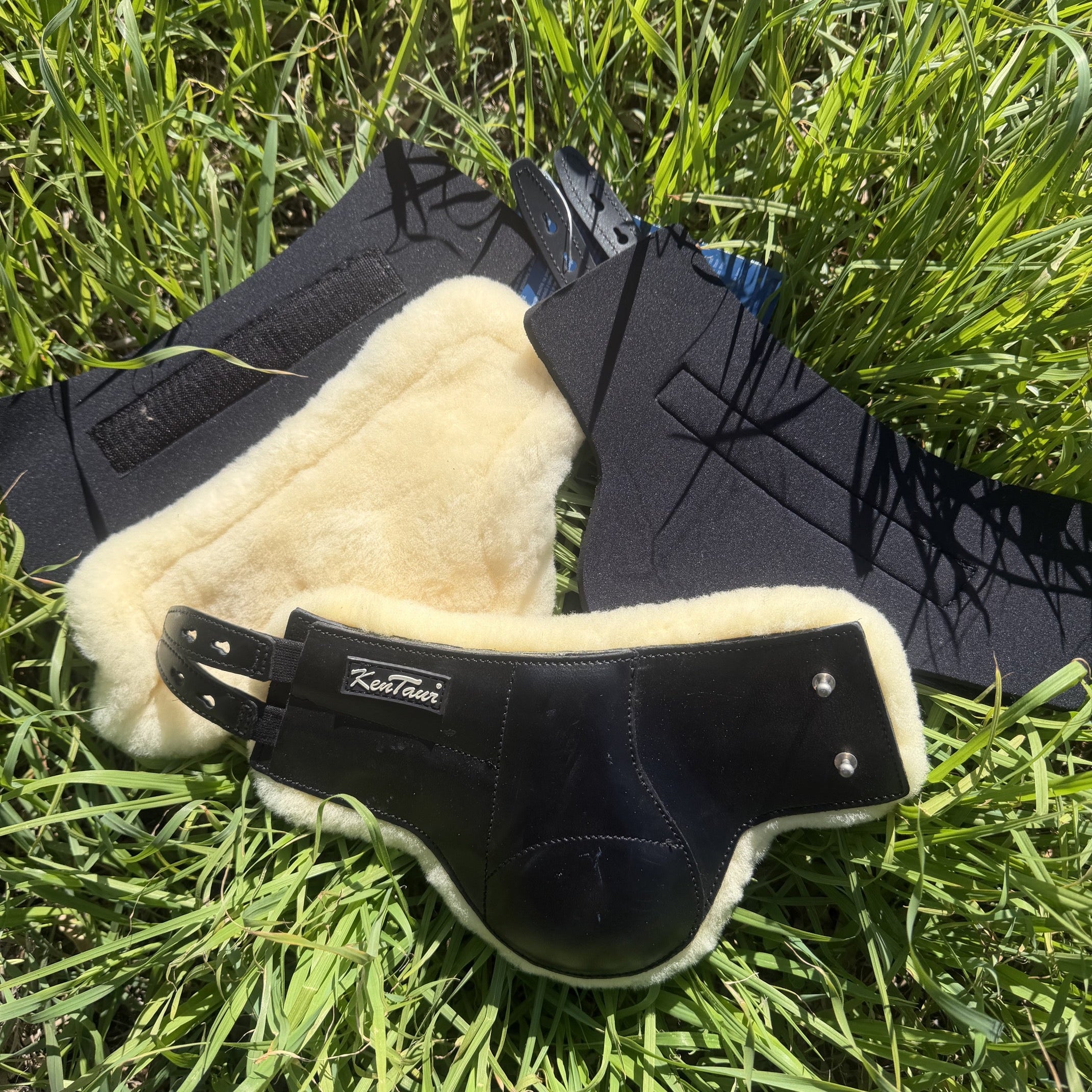 NON FEI APPROVED HIND BOOTS