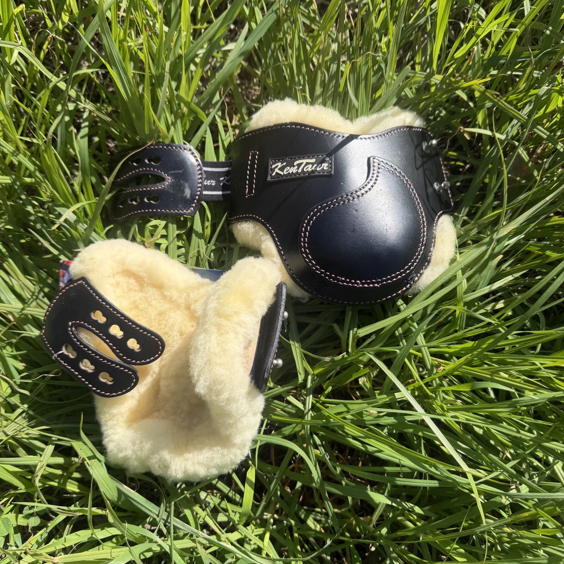 NON FEI APPROVED HIND BOOTS