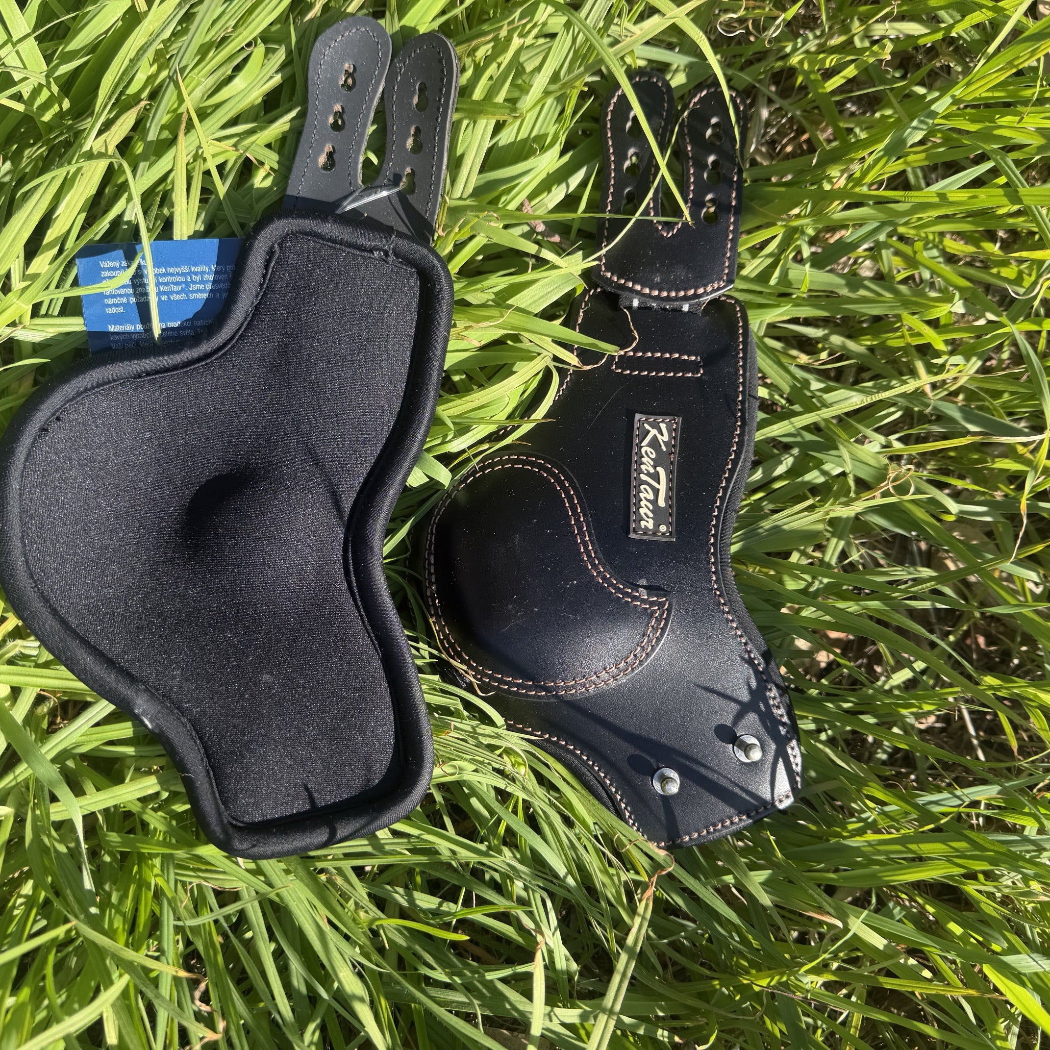 NON FEI APPROVED HIND BOOTS