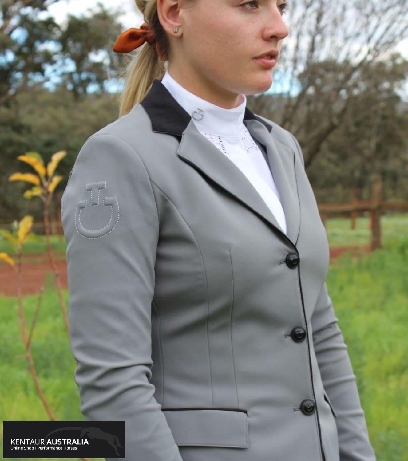 Cavalleria Toscana ‘Grand Prix’ Womens Competition Jacket Light Grey with Black collar (8300) / AU 12 Show Jackets