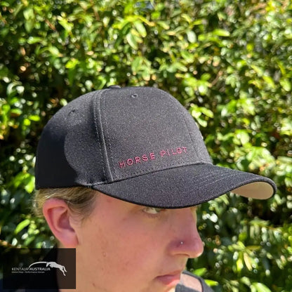 Horse Pilot ’Flexfit’ Cap Black / M Rider Accessories