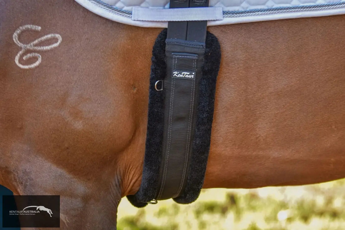 Kentaur ’Hamar’ Artificial Sheepskin Girth Black / 120cm jumping girths