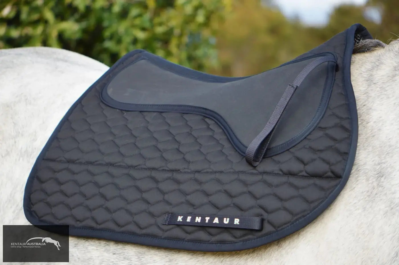 Kentaur Neo Non Slip Saddle Pad Black / Jumping Saddle Pad