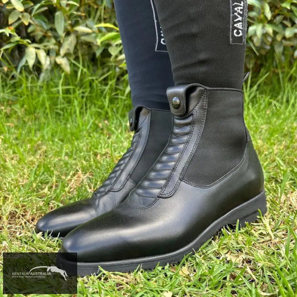 Tucci Harley Short Boot Black / 37 Footwear