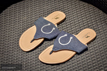 Load image into Gallery viewer, Exclusively Equine Flip Flops Horse Shoe / EUR 37 Footwear
