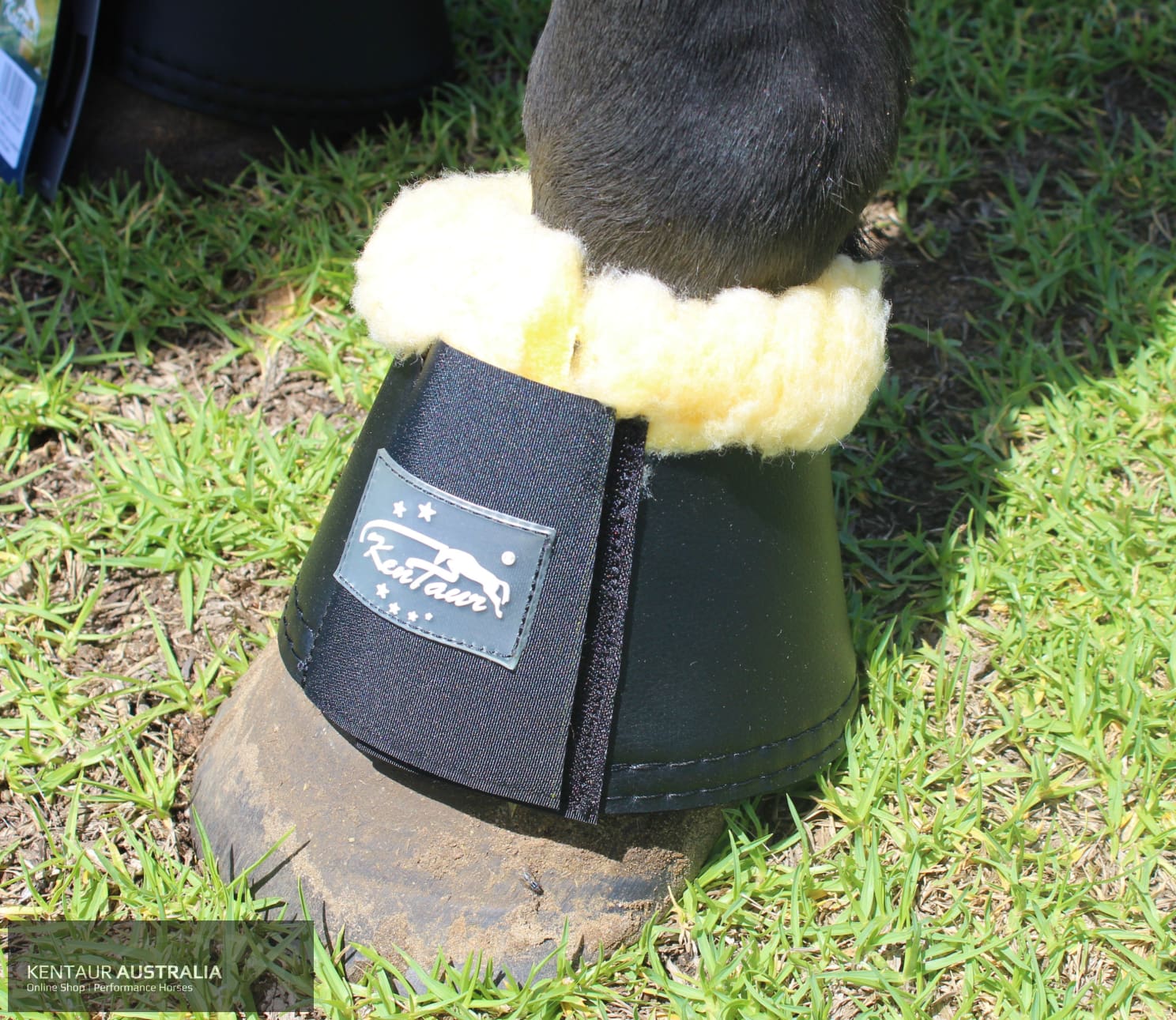 Fluffy leather sheepskin bell boots
