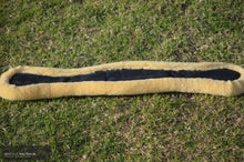 Load image into Gallery viewer, Kentaur Sheepskin Girth Insert (For Grand Prix) Dressage