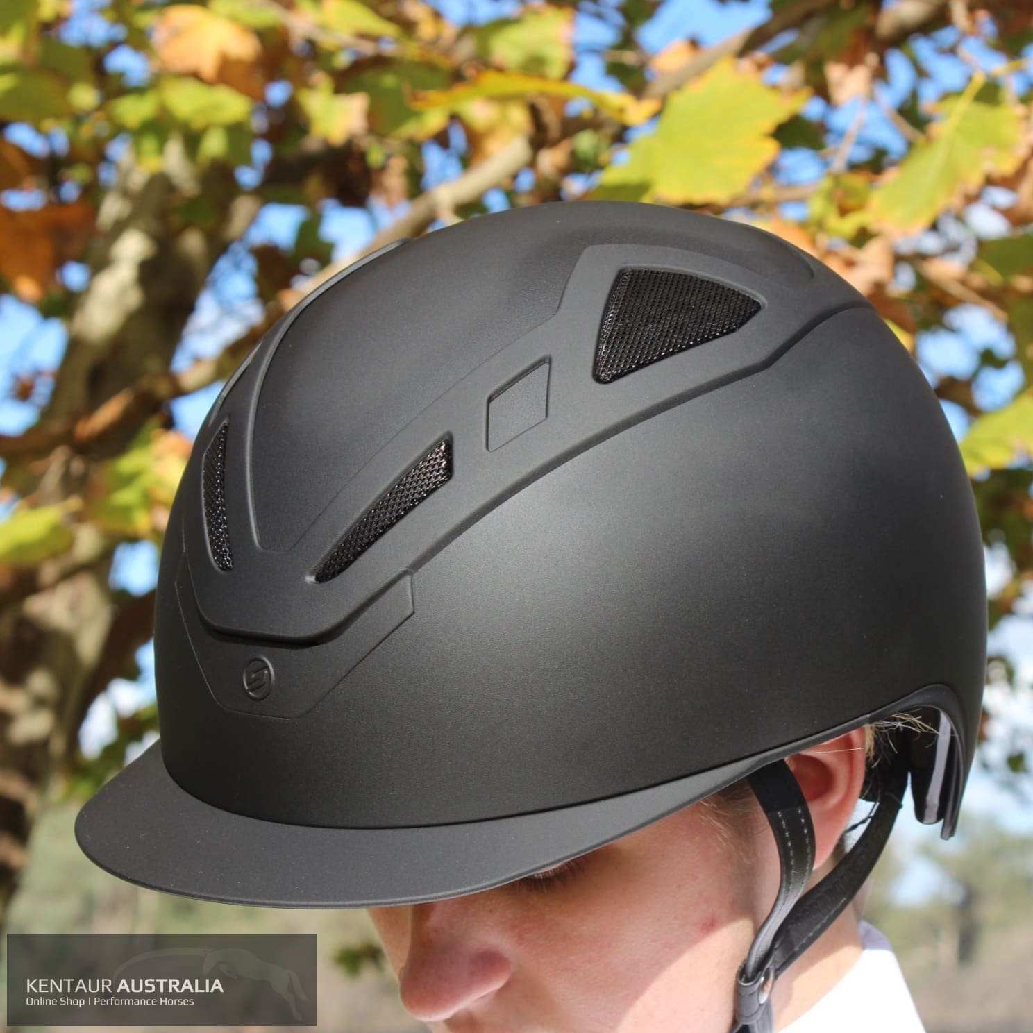 Suomy ’Apex HNT’ Helmet Black Matt / Medium (52-58) Suomy Helmet
